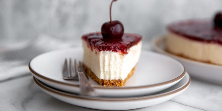 18 Indulgent No-Bake Cheesecake Desserts (That Are Gluten-Free!)